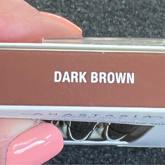 Anastasia Deluxe Dipbrow Gel Trio
DARK BROWN Set of 3 - 0.04 oz. each
New in Box - Picture 5 of 6